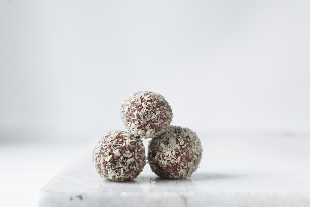 No-Bake Chocolate Coconut Balls